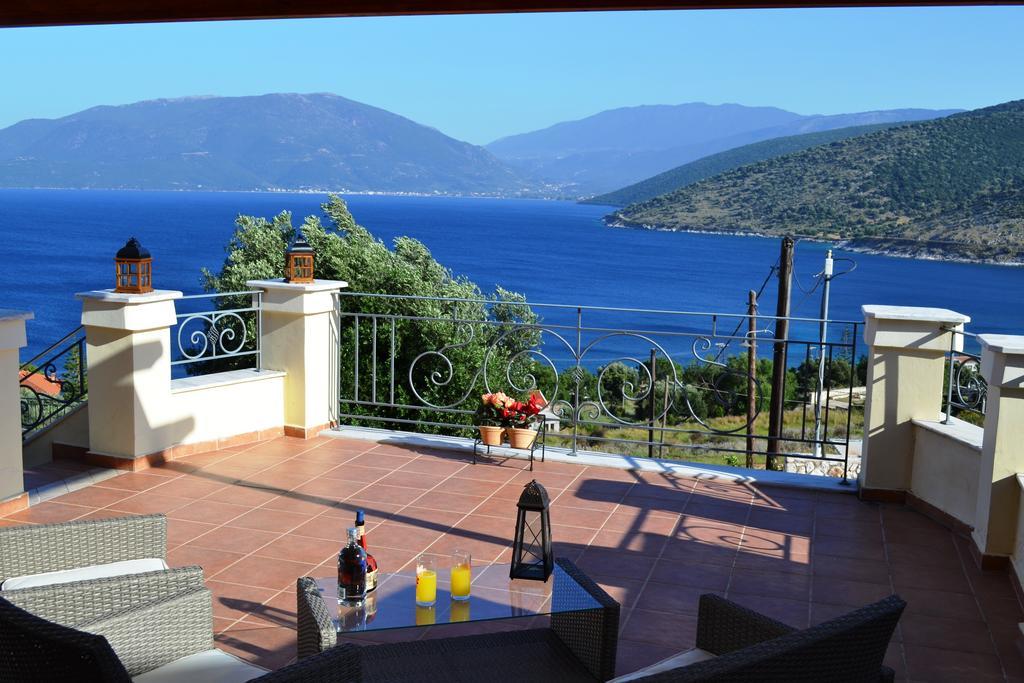 Verde E Mare Agia Efimia Bilik gambar